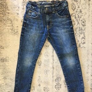 Toddler skinny jeans